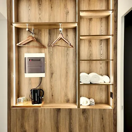 Fivenco - Private W King Bed Modern * Tirana