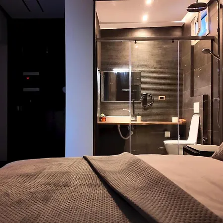 アパート Fivenco - Private W King Bed Modern
