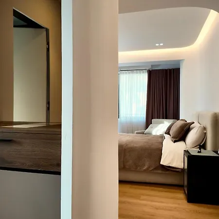Apartment Fivenco - Private W King Bed Modern *