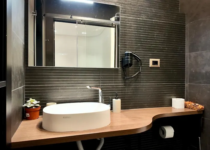 Fivenco - Private W King Bed Modern Tirana