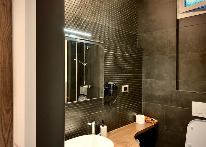 Appartement Fivenco - Private W King Bed Modern